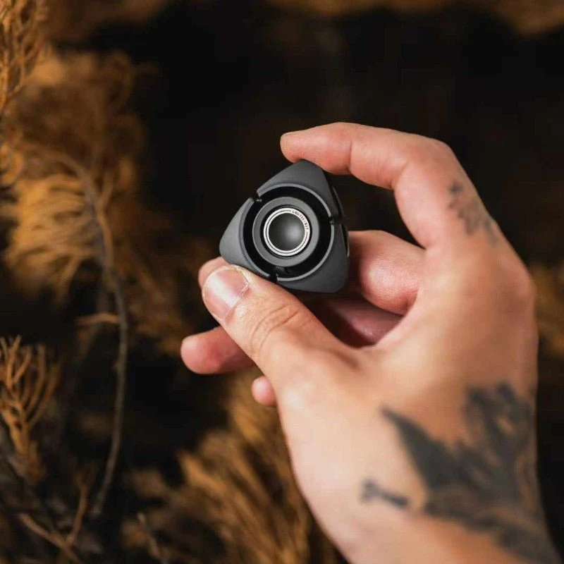 Lautie BIT-04 Tri Fidget Spinner - Image 9